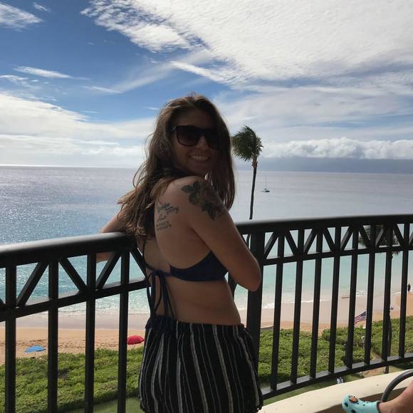 Meet your Posher, Mackenzie - Picture 1 of 1